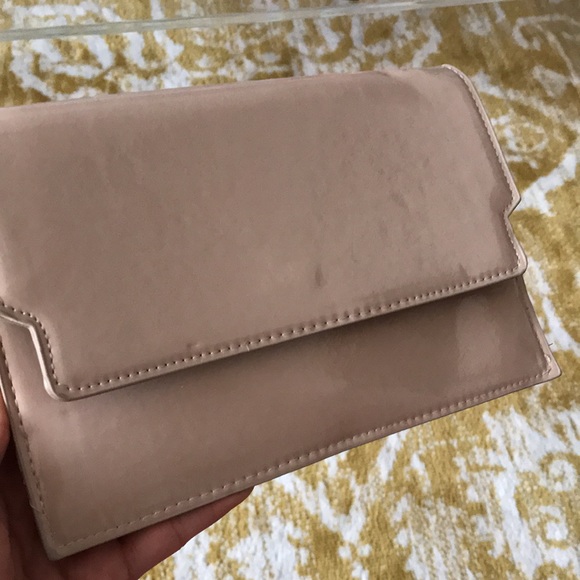 Tan Clutch - Picture 6 of 8